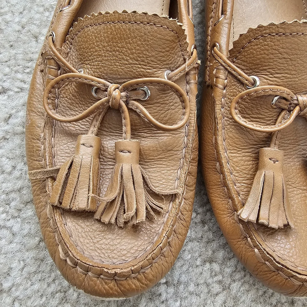 Coach Nadia genuine leather loafer flats cognac brown tassels size 7.5